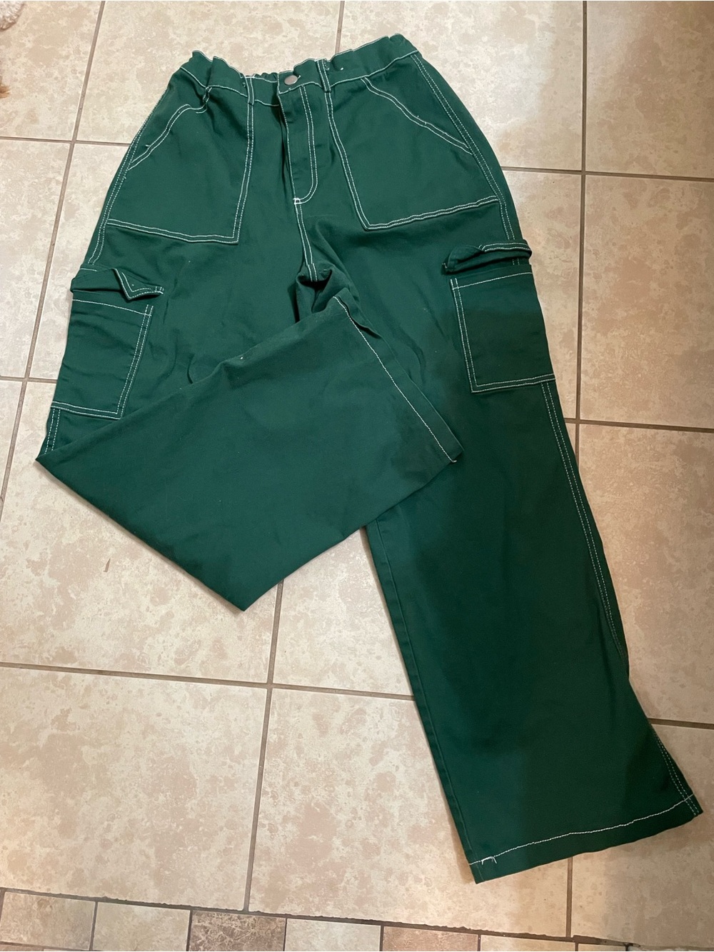 Unk Forest Green Wide-Leg Cargo Pants with Contrast Stitching